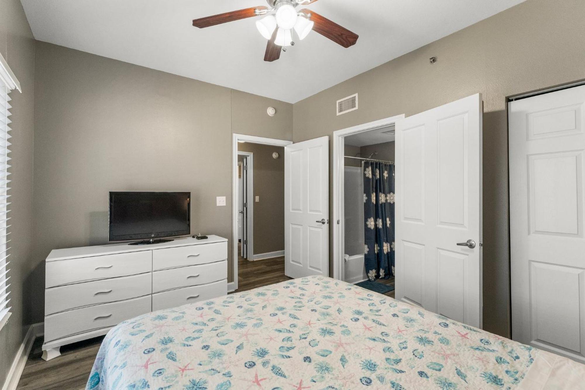 Shores Of Panama #1921 By Nautical Holiday home *